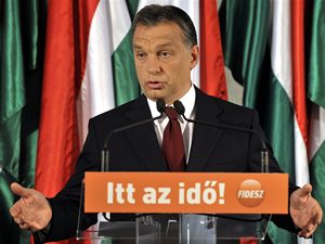 Orban bierze za pysk niemieckie media i dekolonizuje Węgry