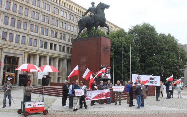 Manifestacja w obronie polskości Śląska