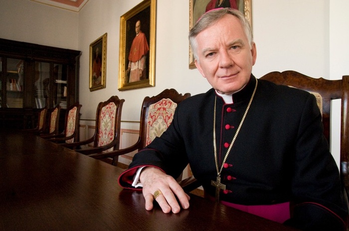 Arcybiskup Jędraszewski: Kościół na Zachodzie poddał się. Czy Polskę ominie kryzys?