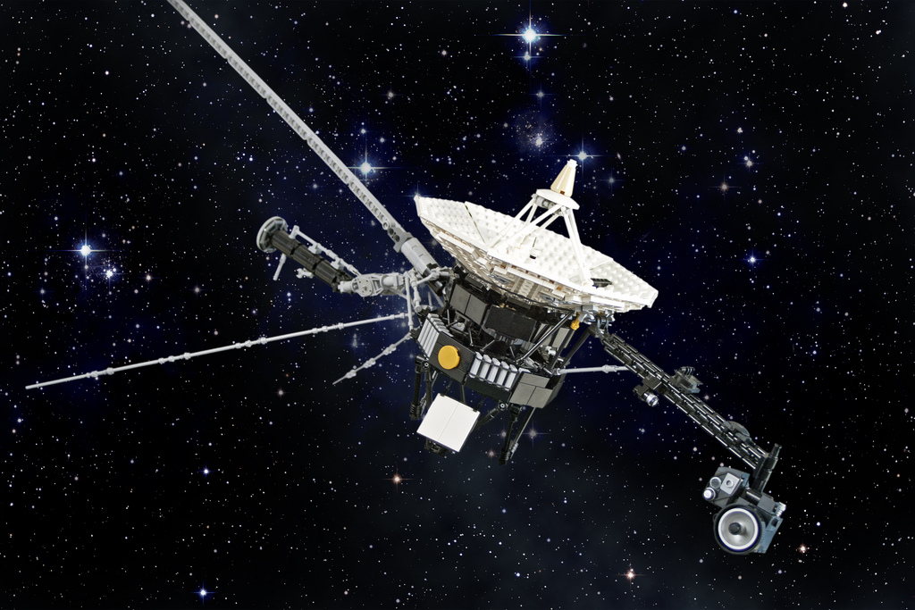 Ktoś zmienił kod binarny sondy Voyager 2